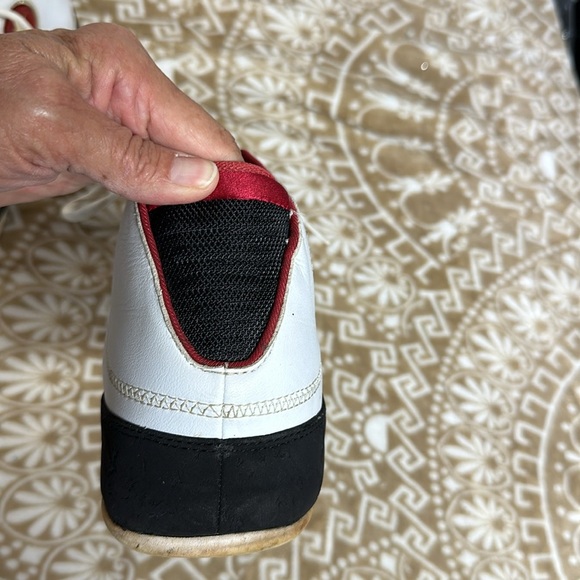 Converse Size 13 Mens  Basketball Shoes Leather White Red used Condition - Picture 3 of 9